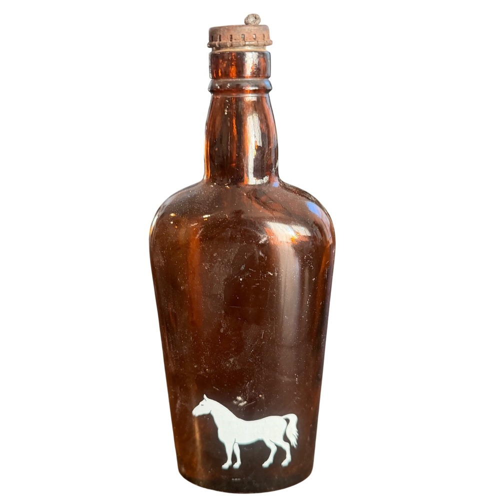 Vintage White Horse Scotch Whisky Amber Glass Bottle Glasgow Scotland Barware